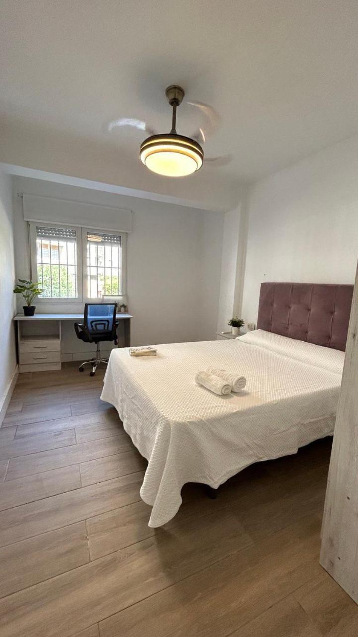 Piso Compartido Delyrent Acosta Hostel Jaen Bagian luar foto
